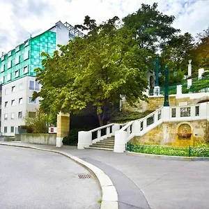 Strudlhof **** Wien